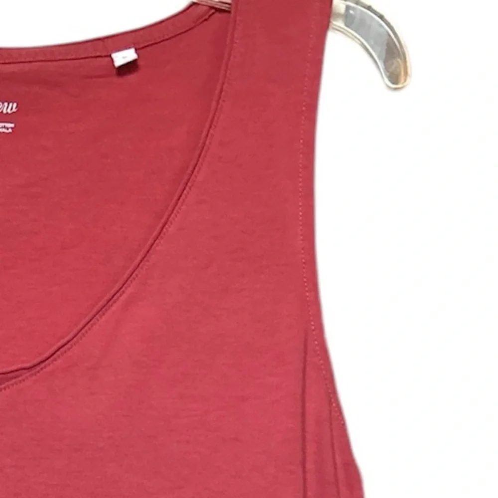 J. Crew raw edge v neck tank sz M